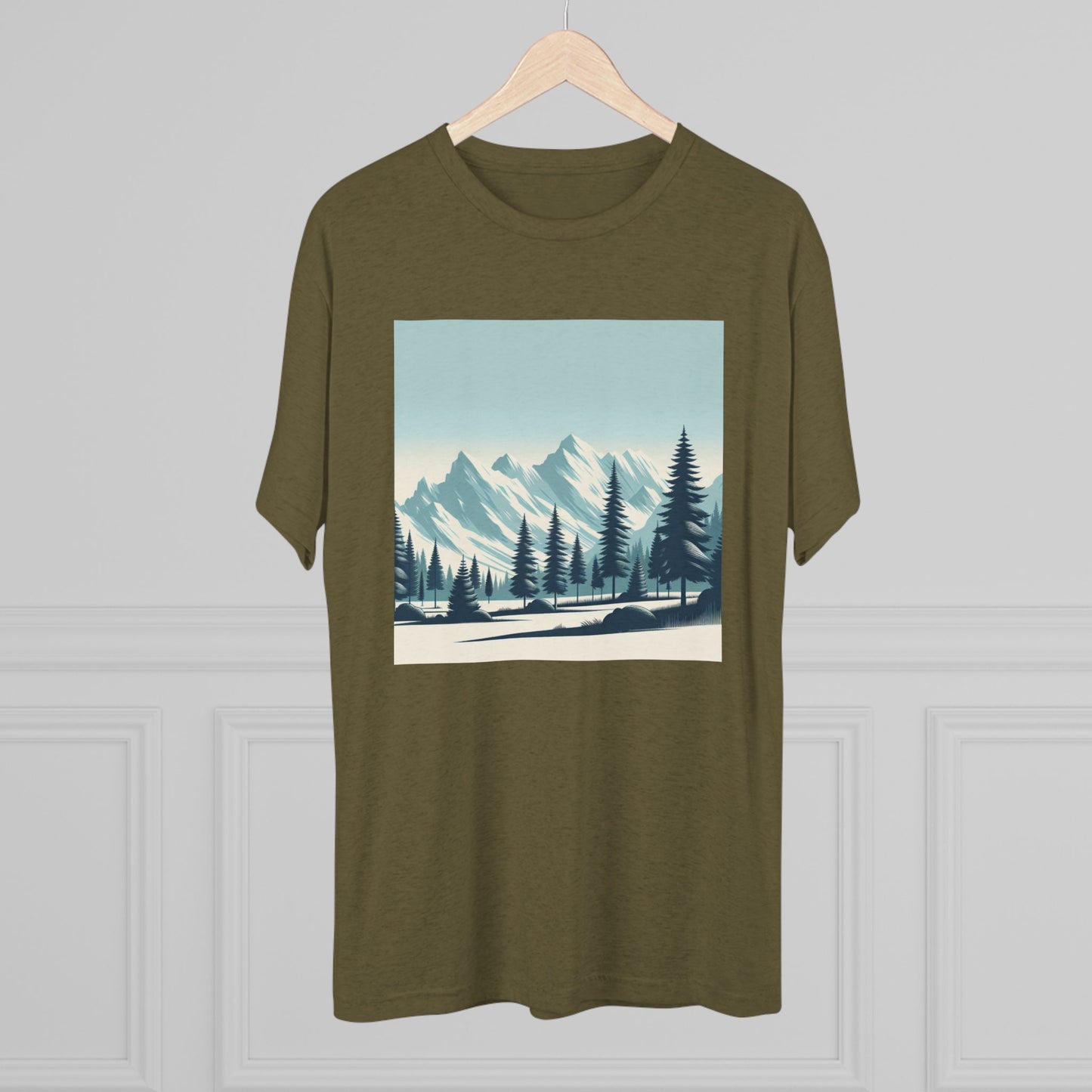 冒険が待っているユニセックストライブレンドクルーTシャツ – スノーウィーマウンテントップス＆パインツリーデザイン